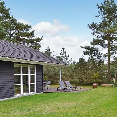 Casa vacanze Three-bedroom Holiday In *